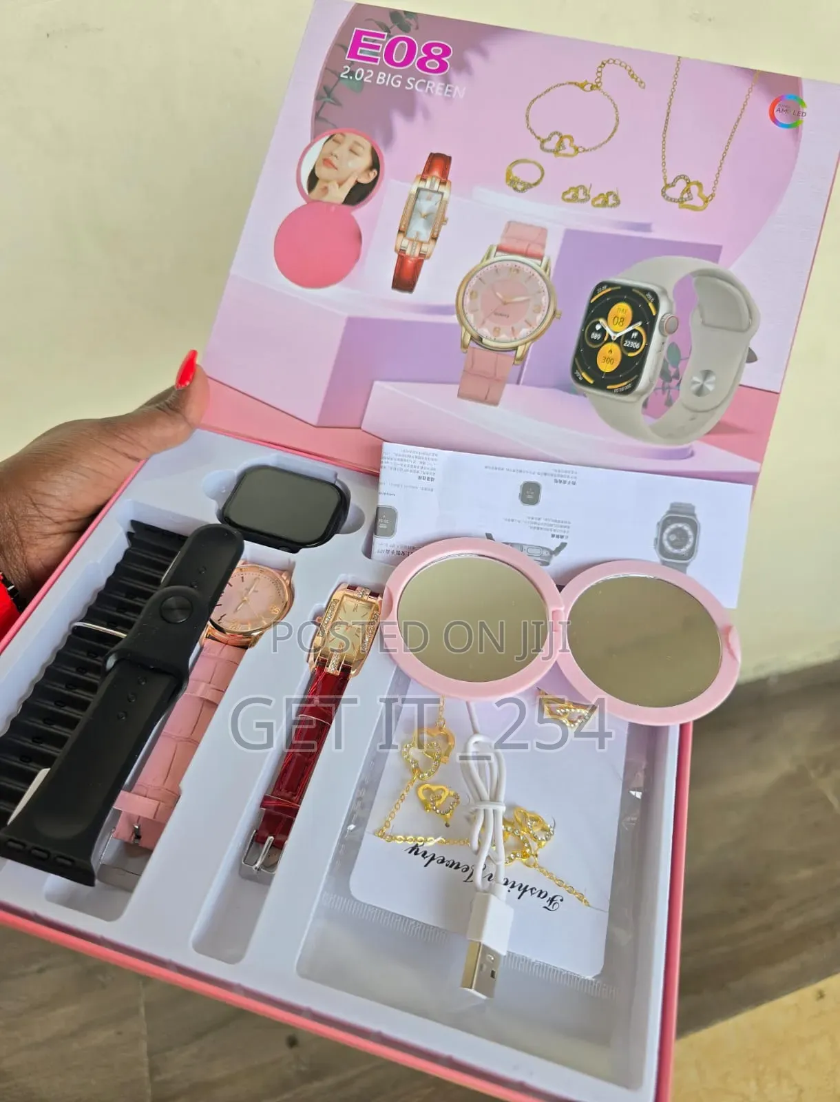 *E08 Plus Smartwatch Set*
