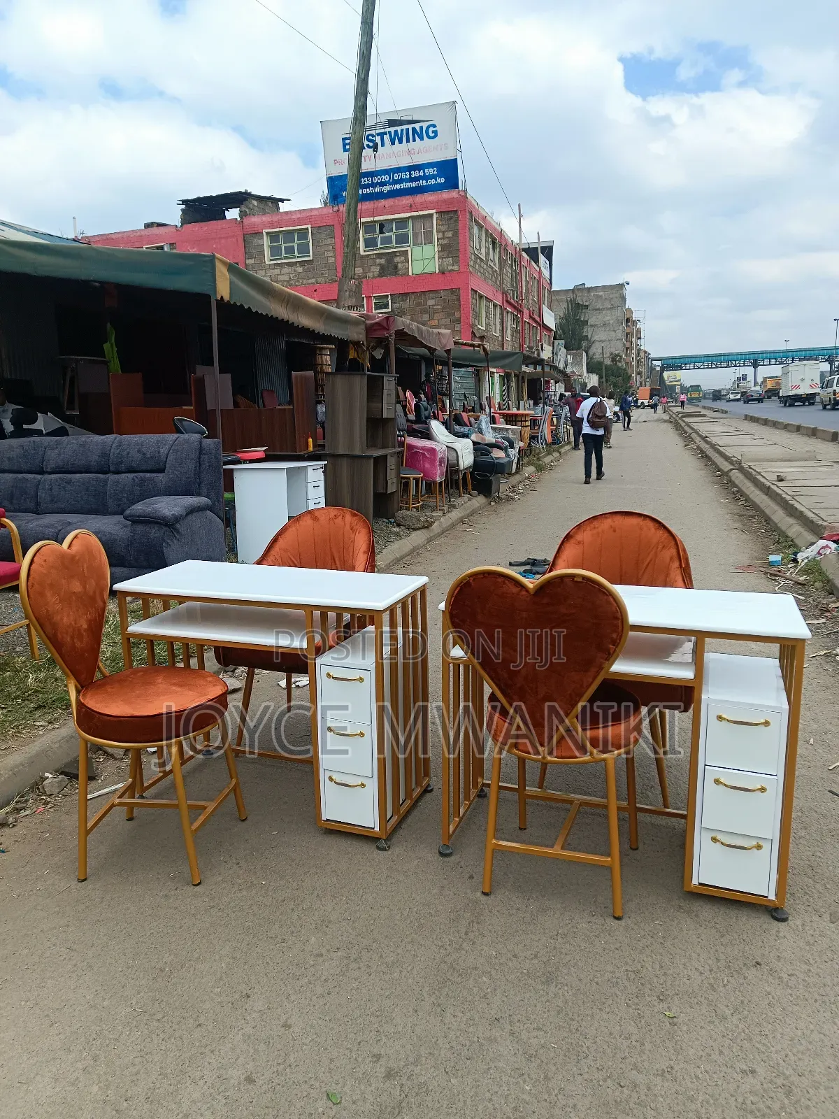 2 Manicure Sets, Burnt Orange Seats, Marble Table 