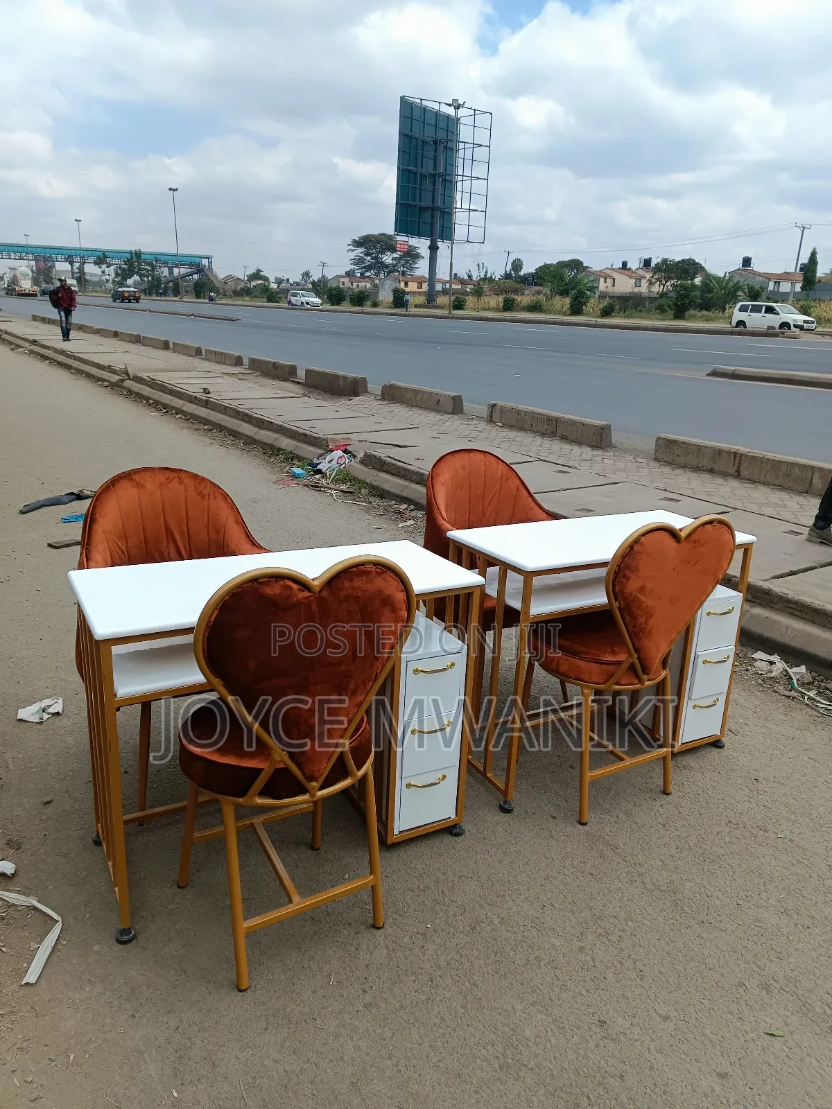 2 Manicure Sets, Burnt Orange Seats, Marble Table 