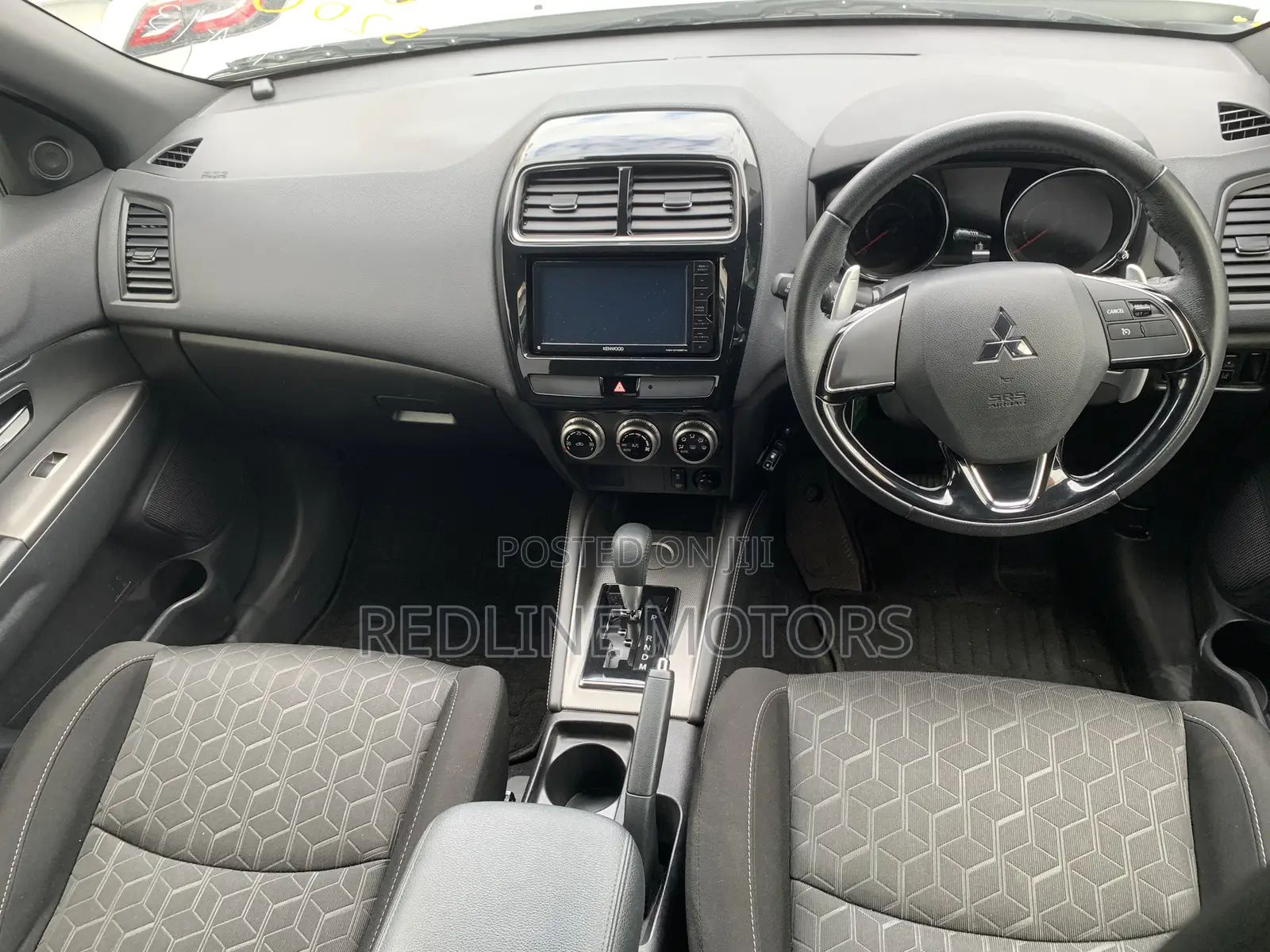 Mitsubishi RVR 2019 Pearl