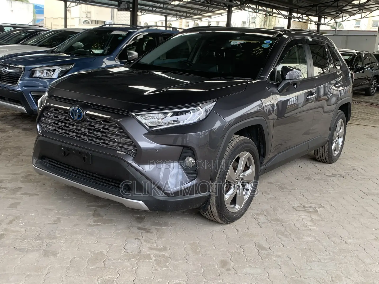 Toyota RAV4 Hybrid 2020 Gray