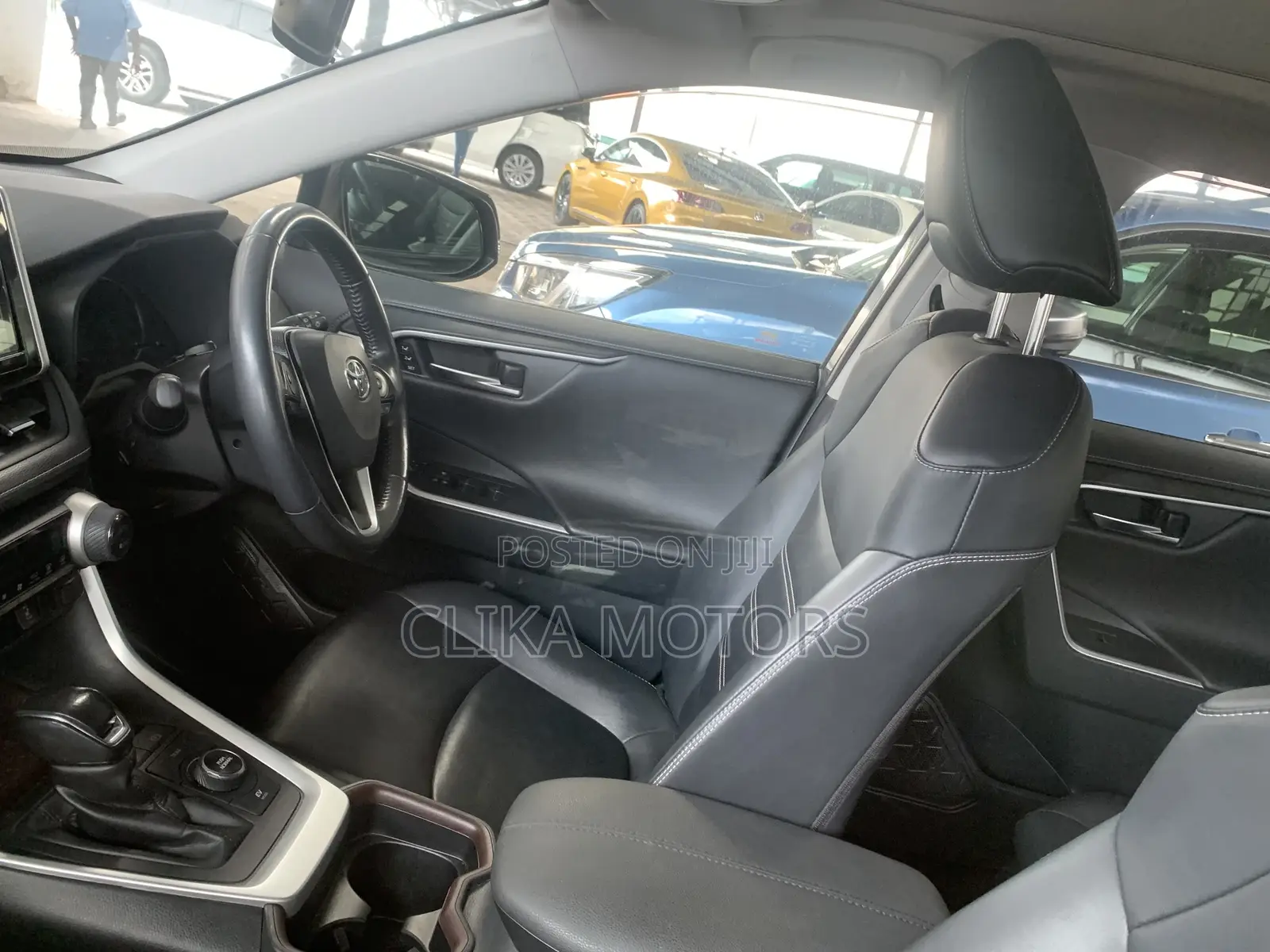 Toyota RAV4 Hybrid 2020 Gray