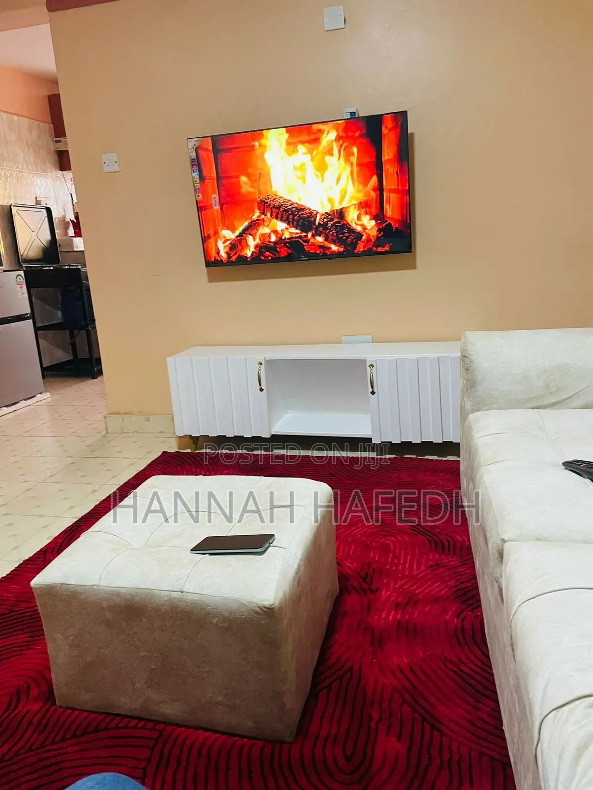 Cute One Bedroom Airbnb in Kamakis