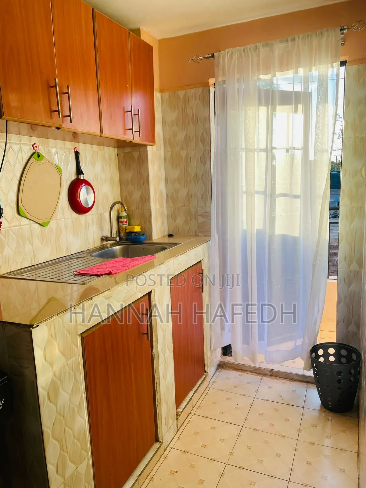 Cute One Bedroom Airbnb in Kamakis