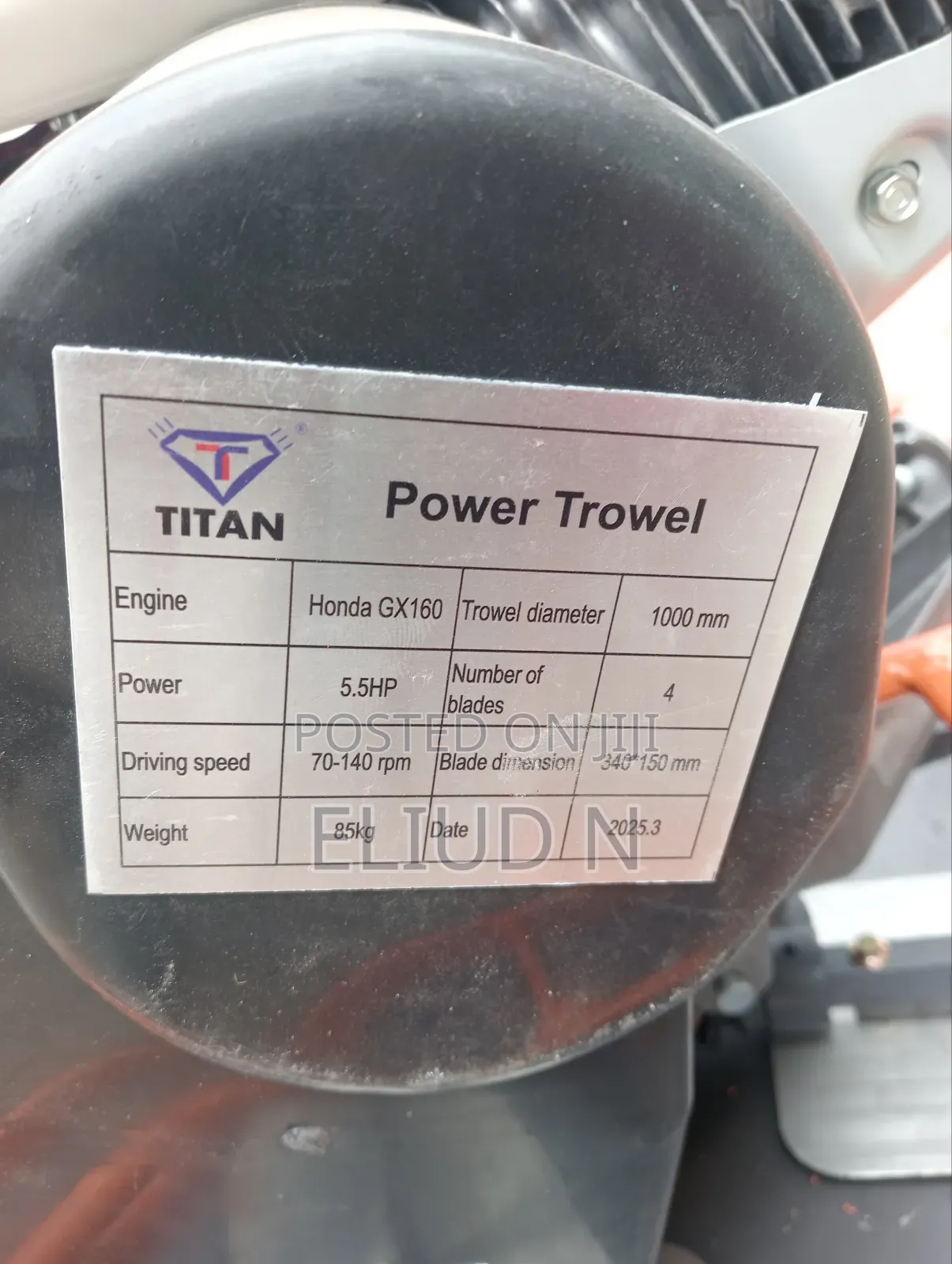 Titan Power Trowel/Honda Engine