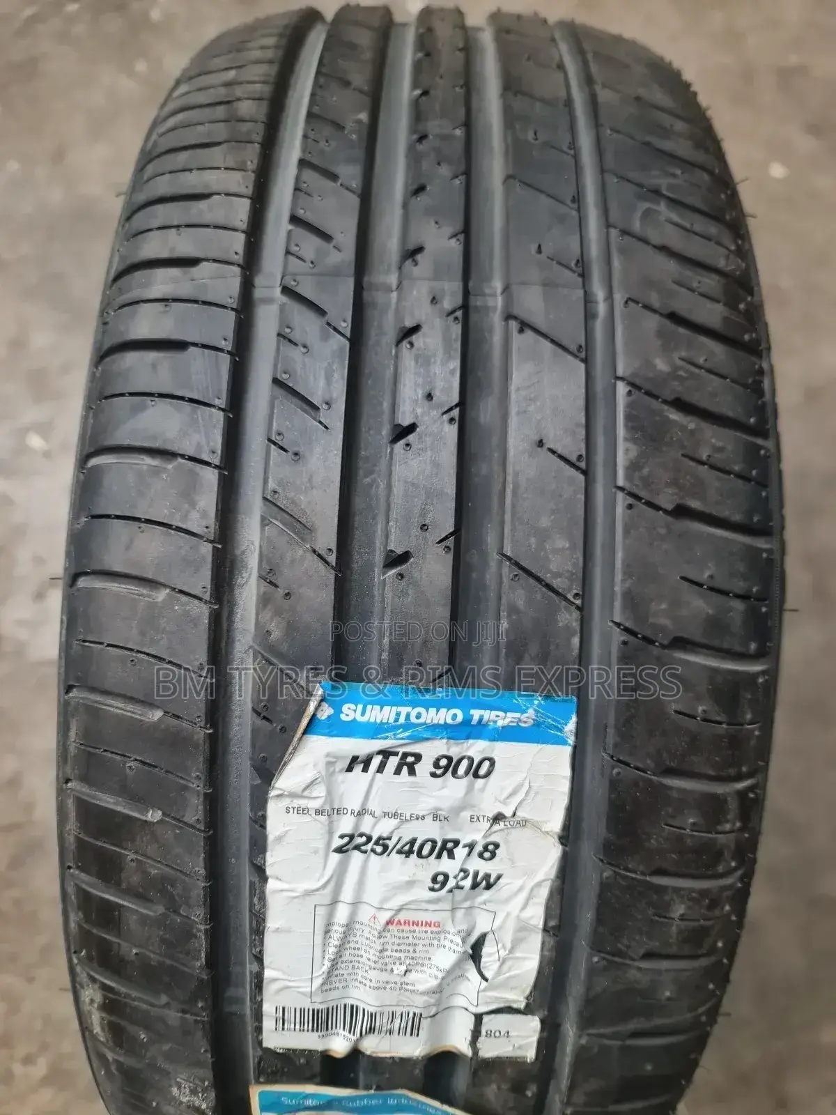 225 /40 R18 Sumitomo Tyres (Japan) New Technology.