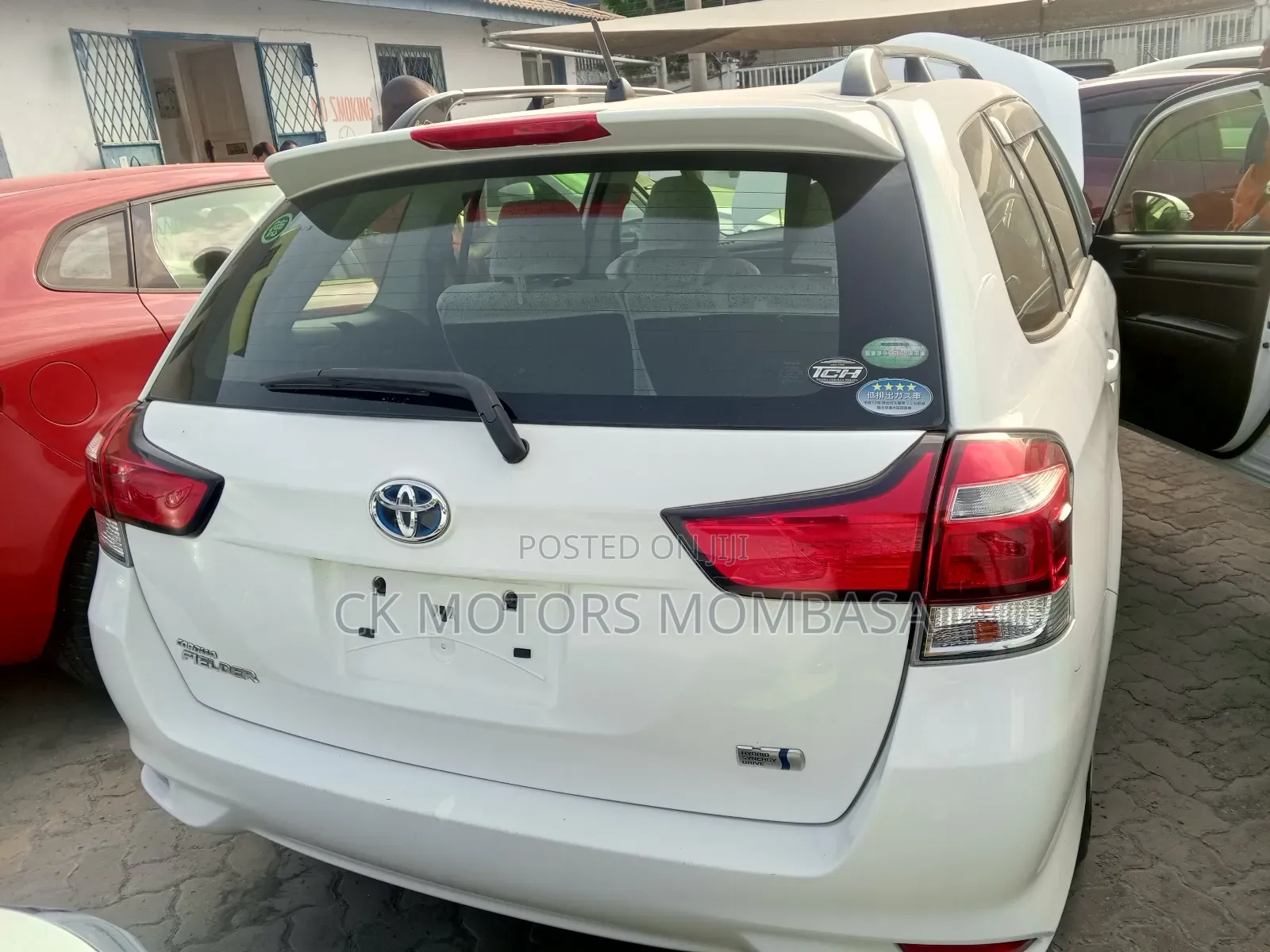 Toyota Corolla Fielder 2018 White