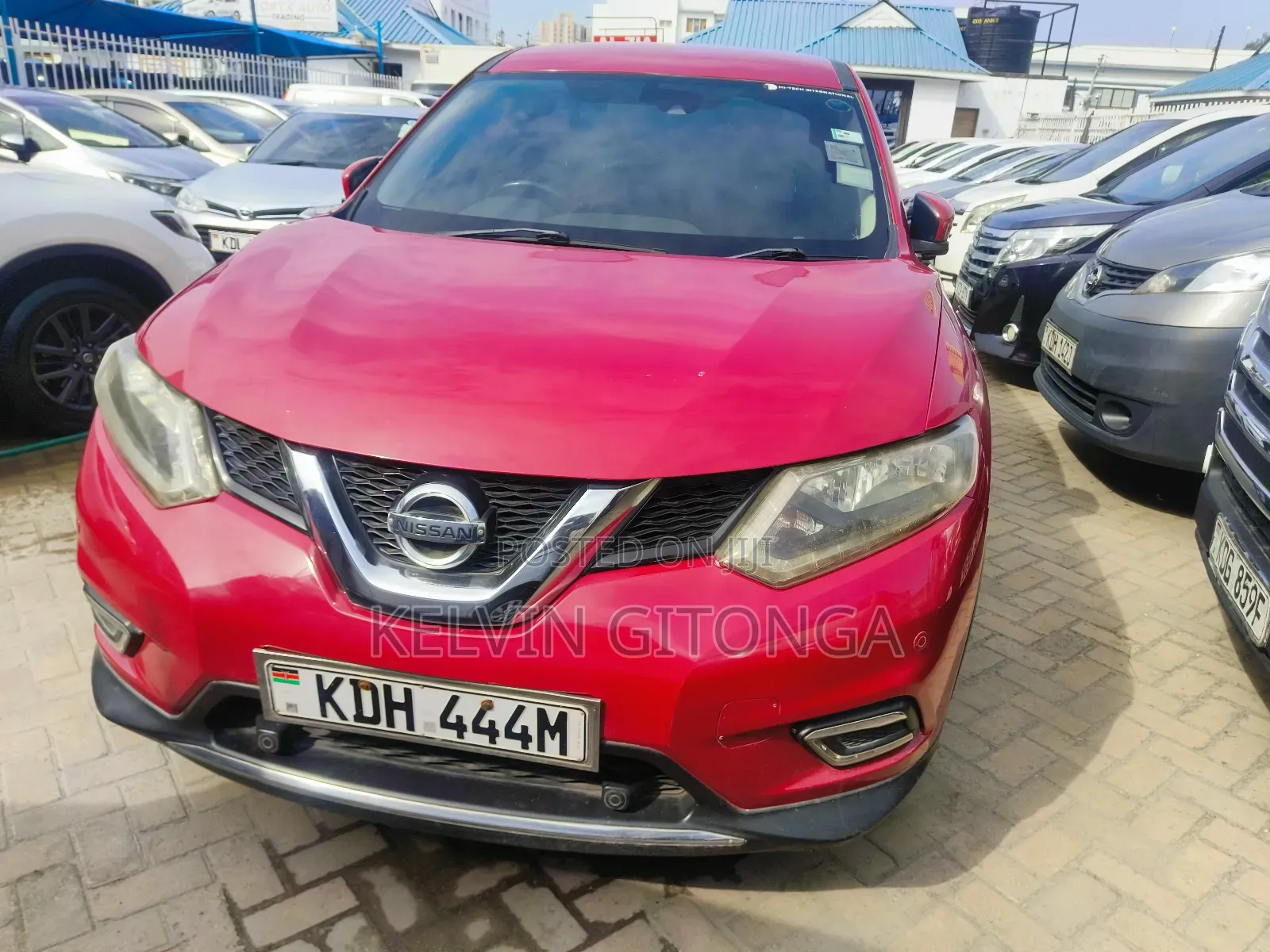 Nissan X-Trail 2016 Red