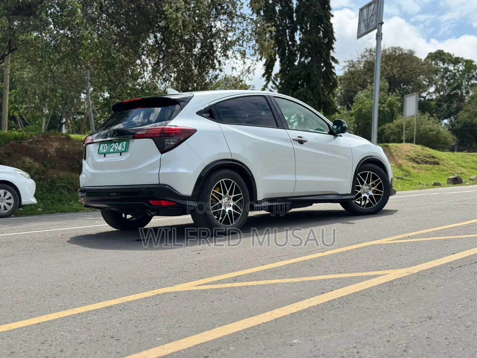 Honda Vezel 1.5 Hybrid 2WD 2019 White