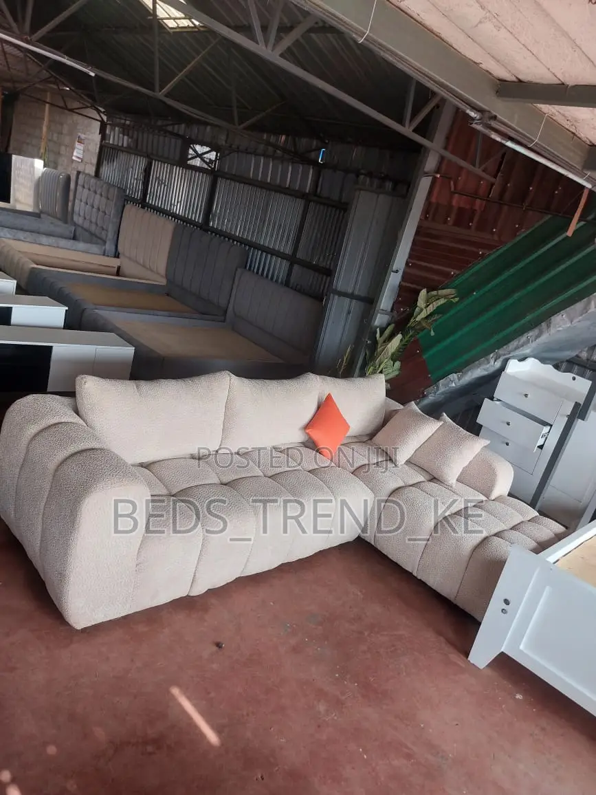 Cozy 6 Seater Bubble L Seat