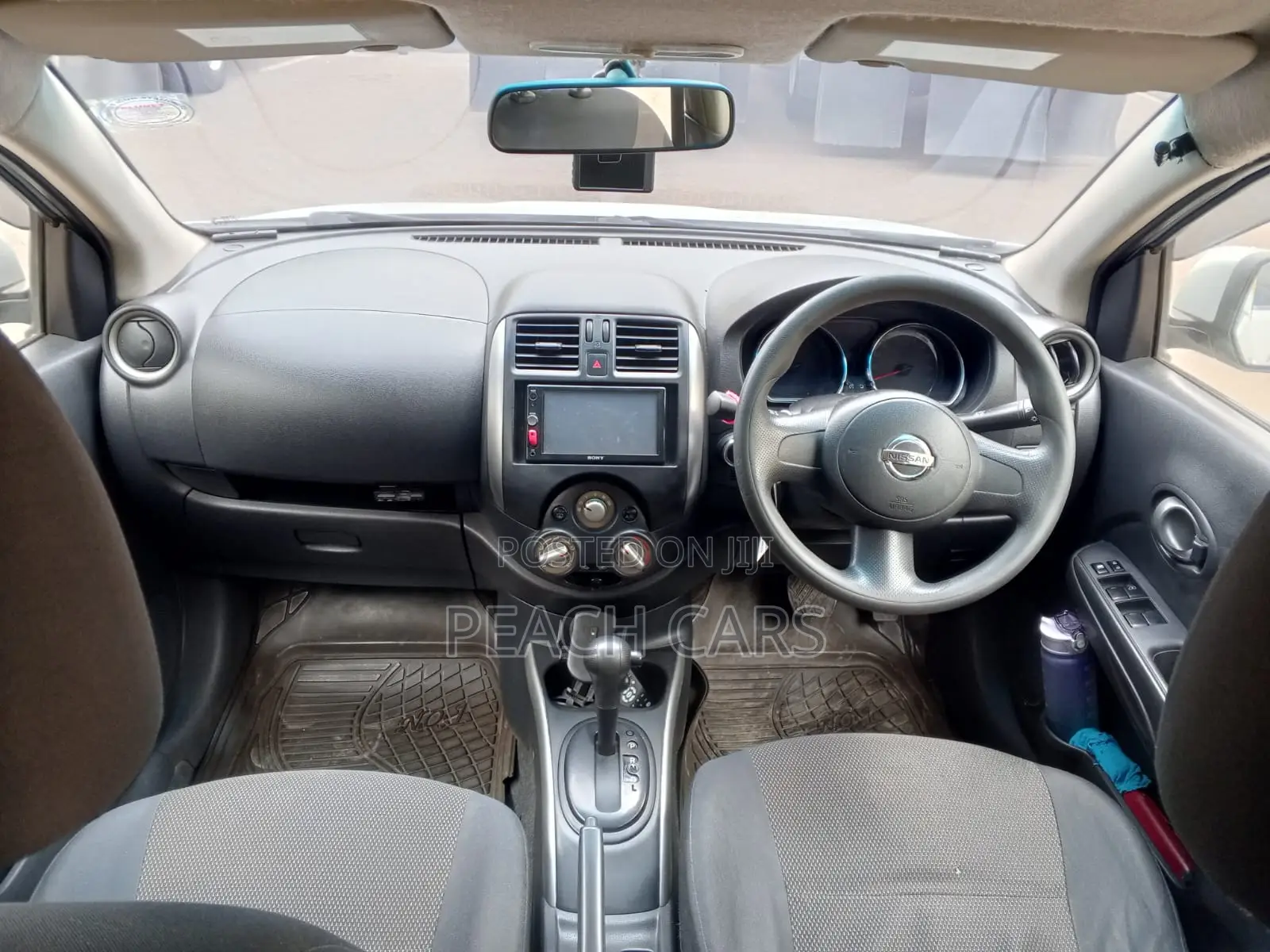 Nissan Latio 1.2 2014 Silver