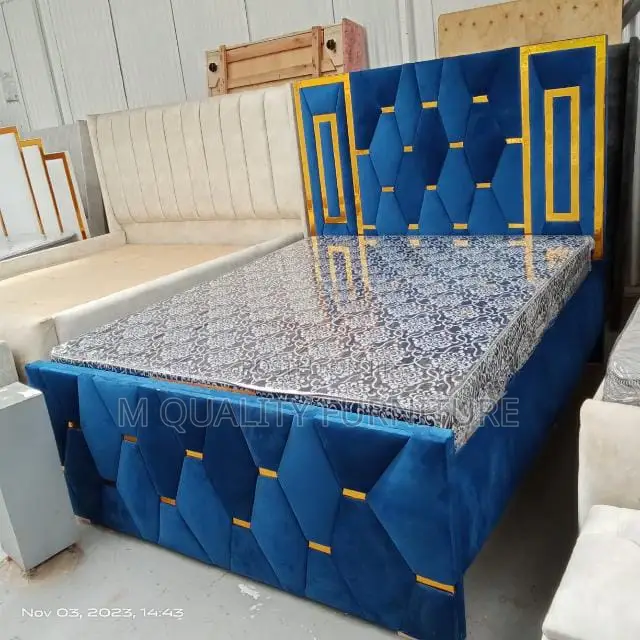 Royal Blue 5 by 6 Board Bed