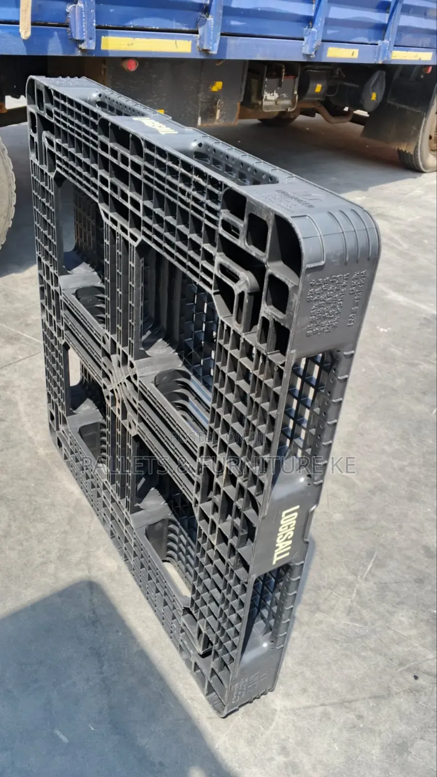 Ultra Grid Plastic Pallet