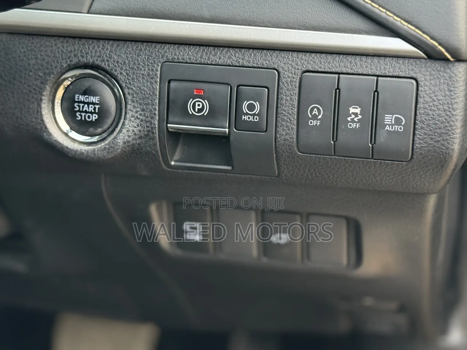 Toyota Harrier 2.0 2019 Black