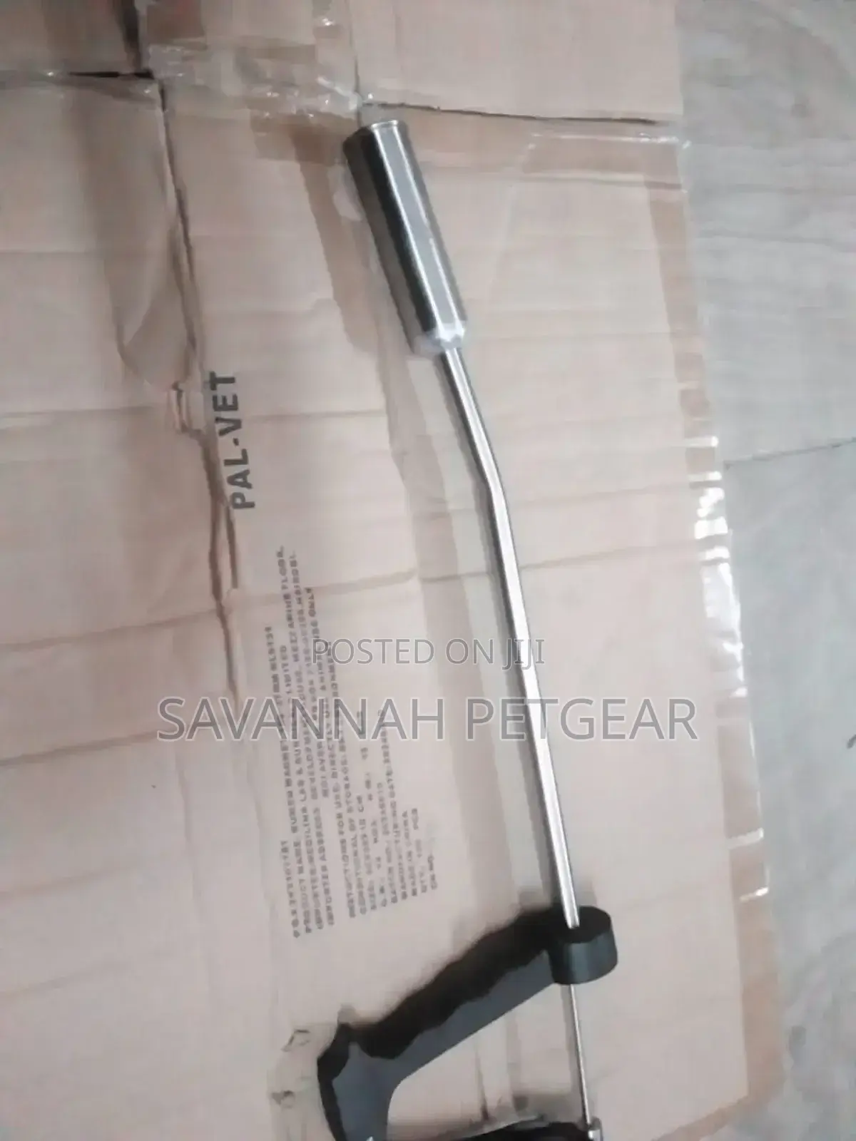 Metallic Bolus Gun for Giving Supplements to Livestock