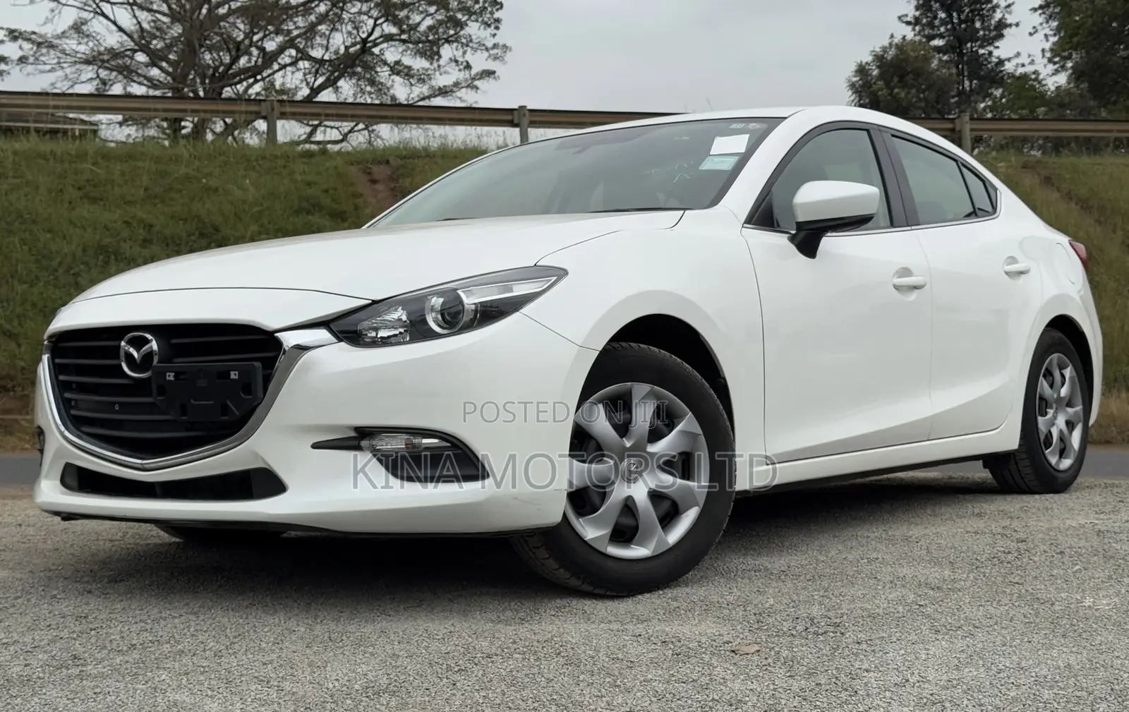 Mazda Axela 2018 White