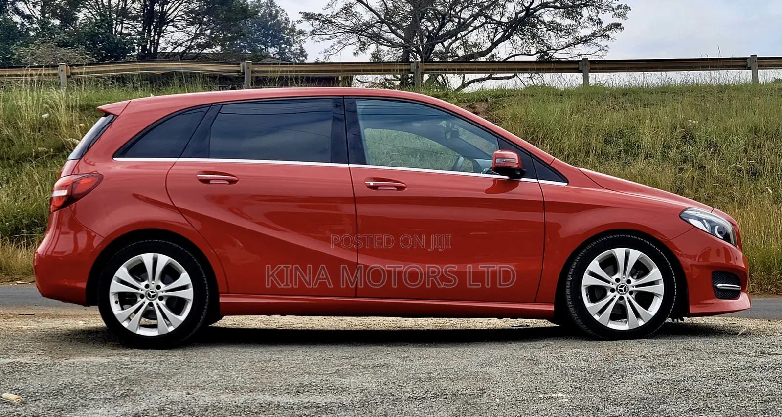 Mercedes-Benz B-Class B180 Petrol 2018 Red