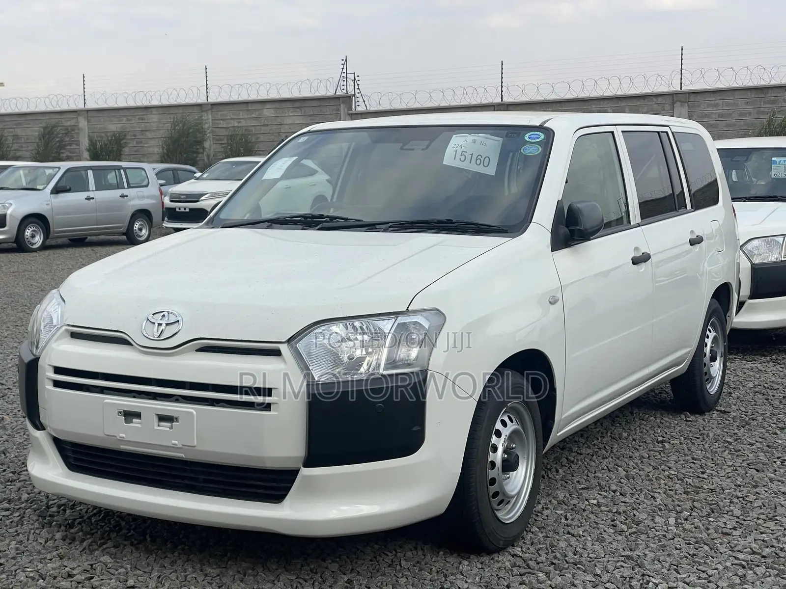Toyota Probox 1.5 DX 2WD 2020 White