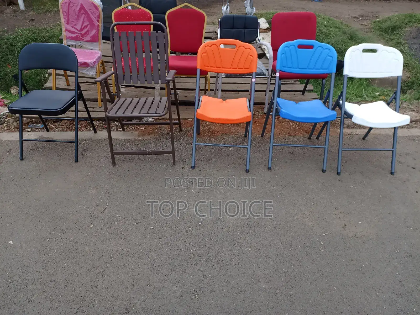 Colour's Foldable Chairs