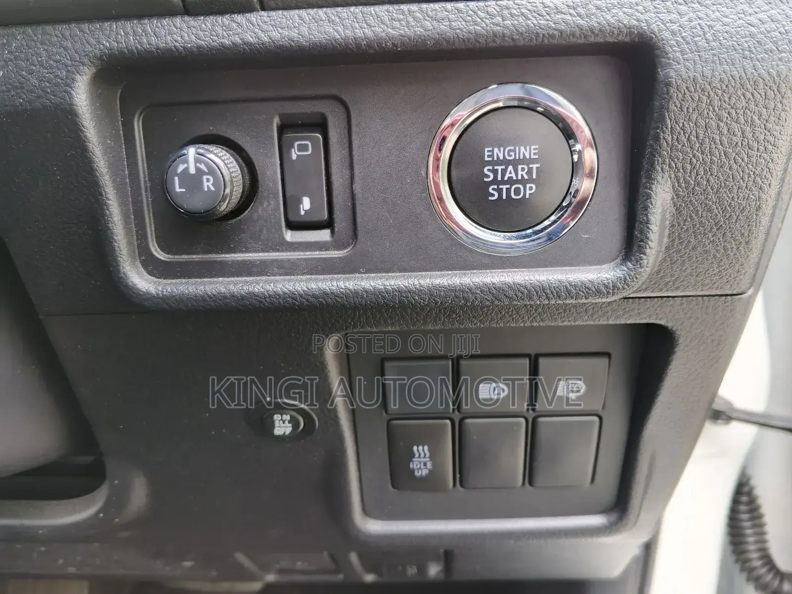 Toyota Land Cruiser Prado 2018 White