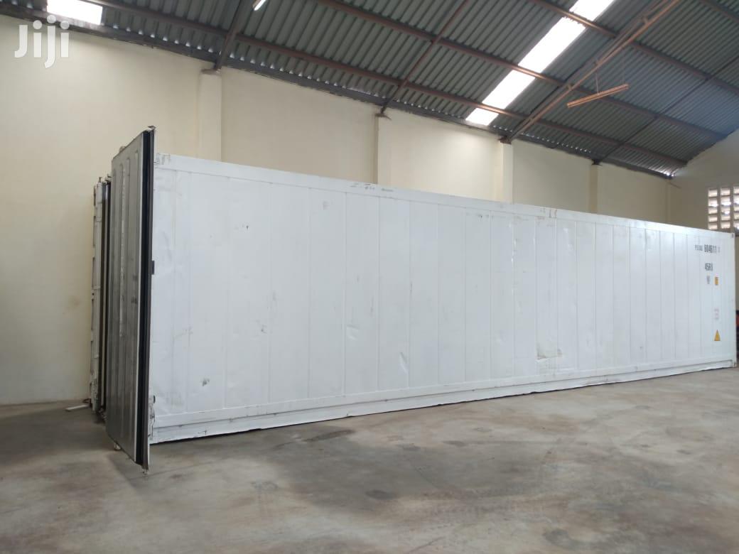 Reefrigerated Containers (Reefer)