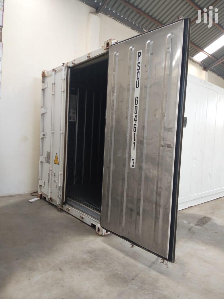 Reefer Containers (Refrigerator)