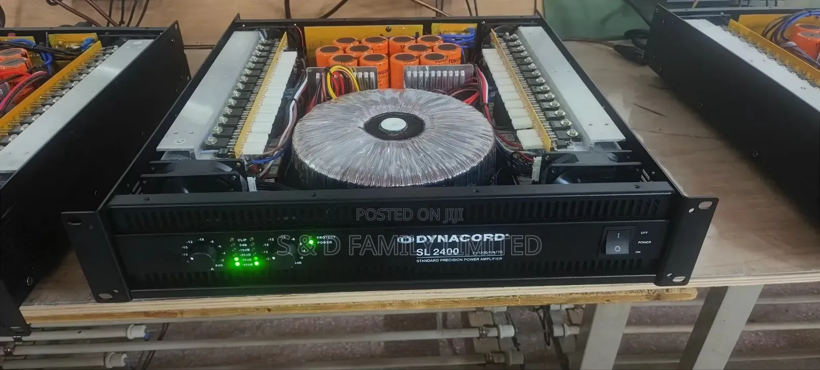 Dynacord Sl-2400 Power Amplifier