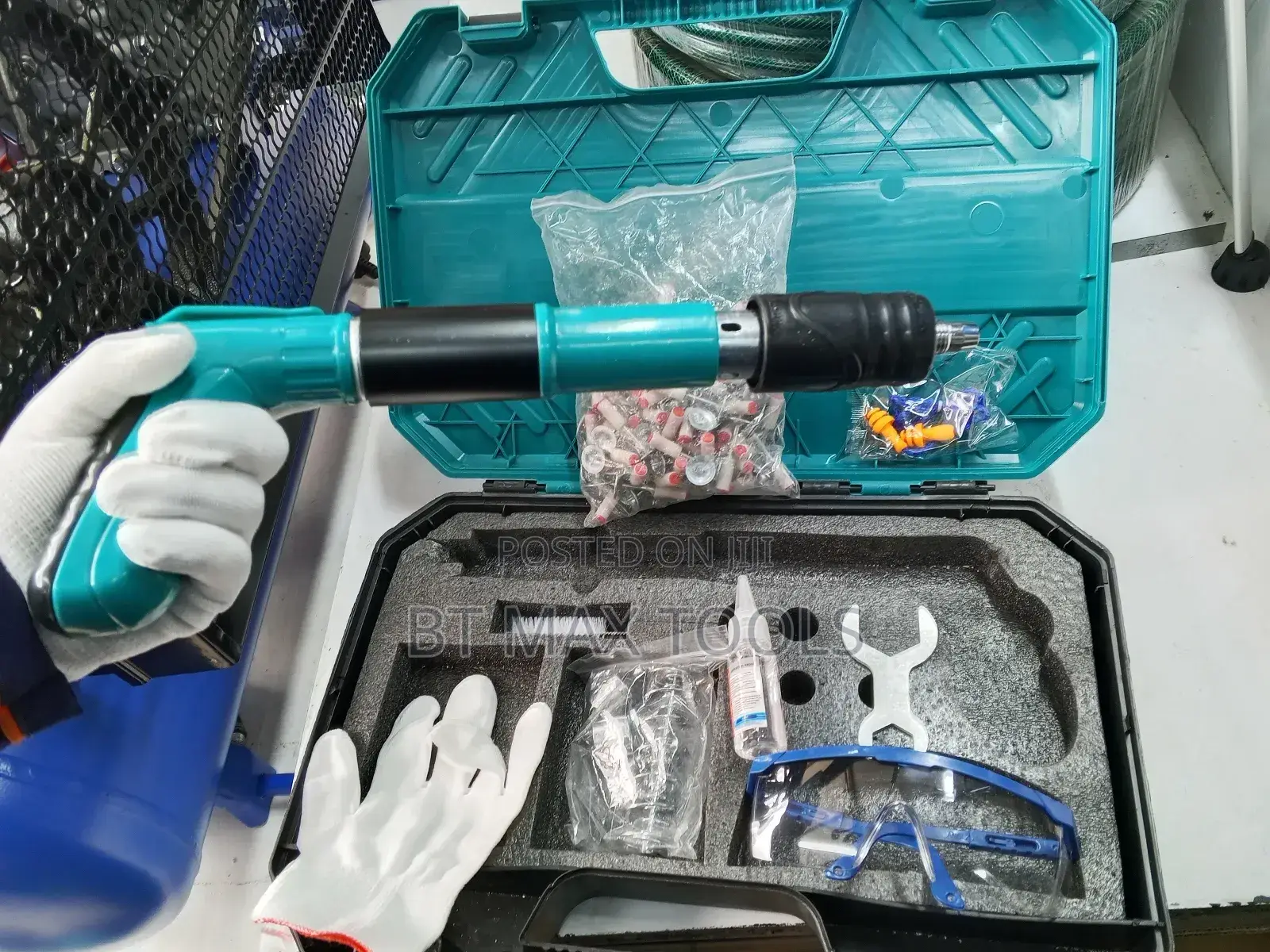 Pop/Rivet Gun