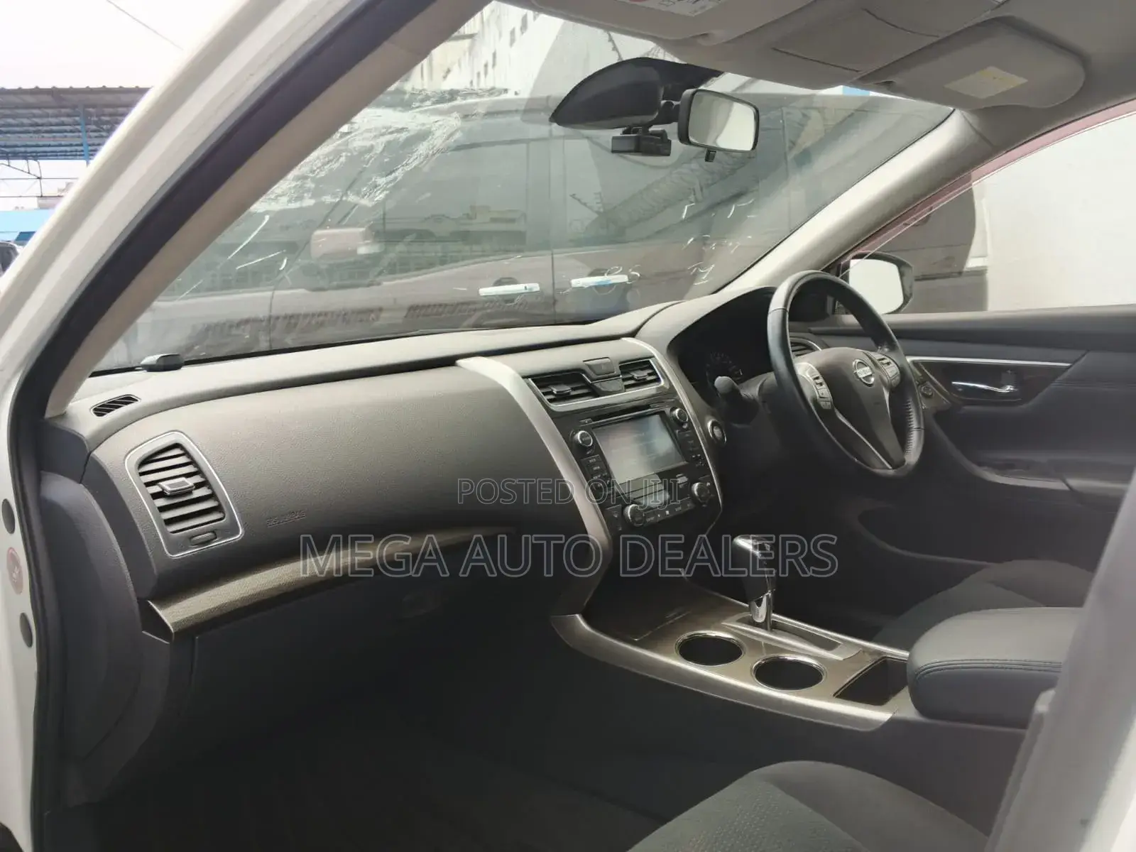 Nissan Teana 2018 White