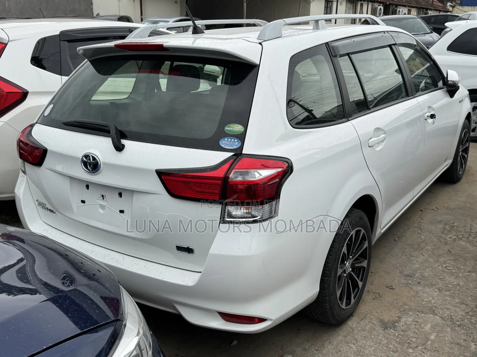 Toyota Corolla Fielder 2019 White