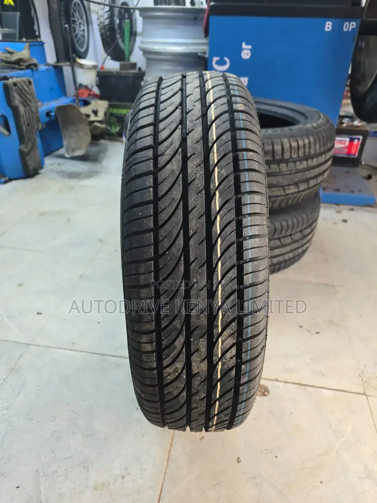 185/70r14 Onyx Tire