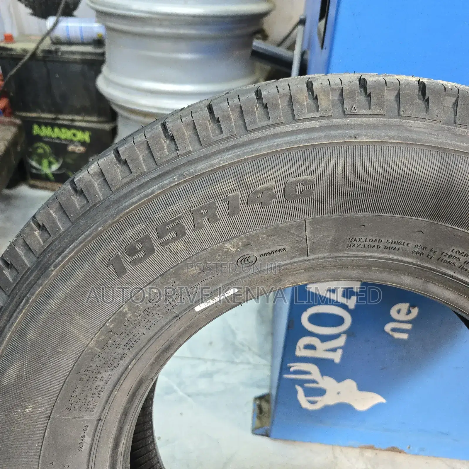 195R14C Comforser Commercial Tire