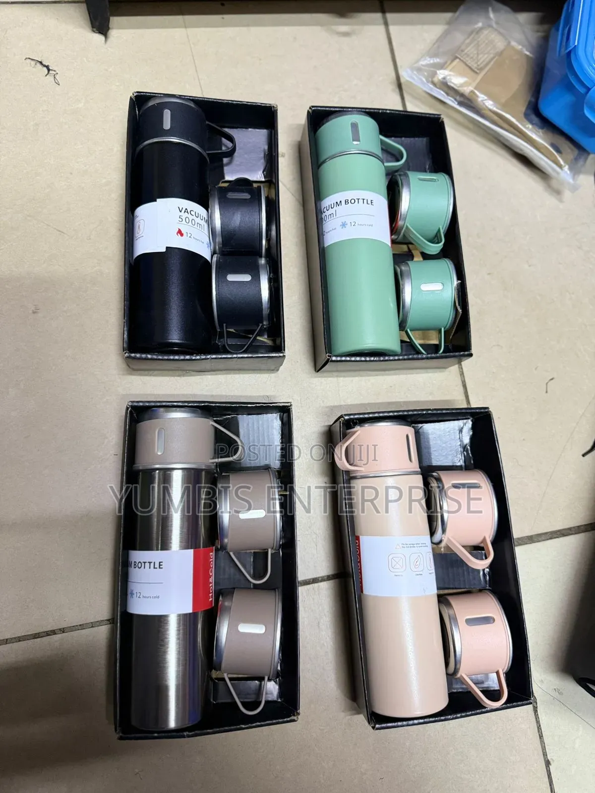 500ml Vacuum Flask Set With 3 Small Cups