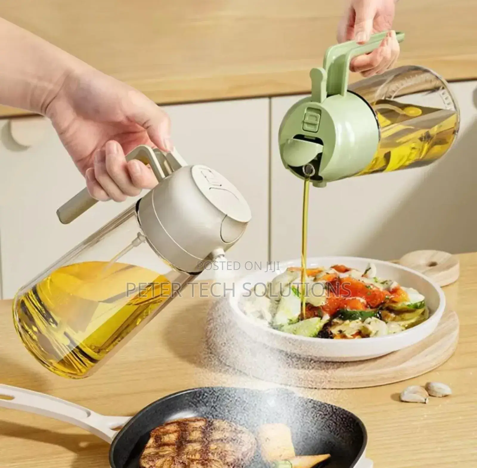 2in 1 Oil Jar 
Sprayer Dispenser 
Size:600ml
Green*