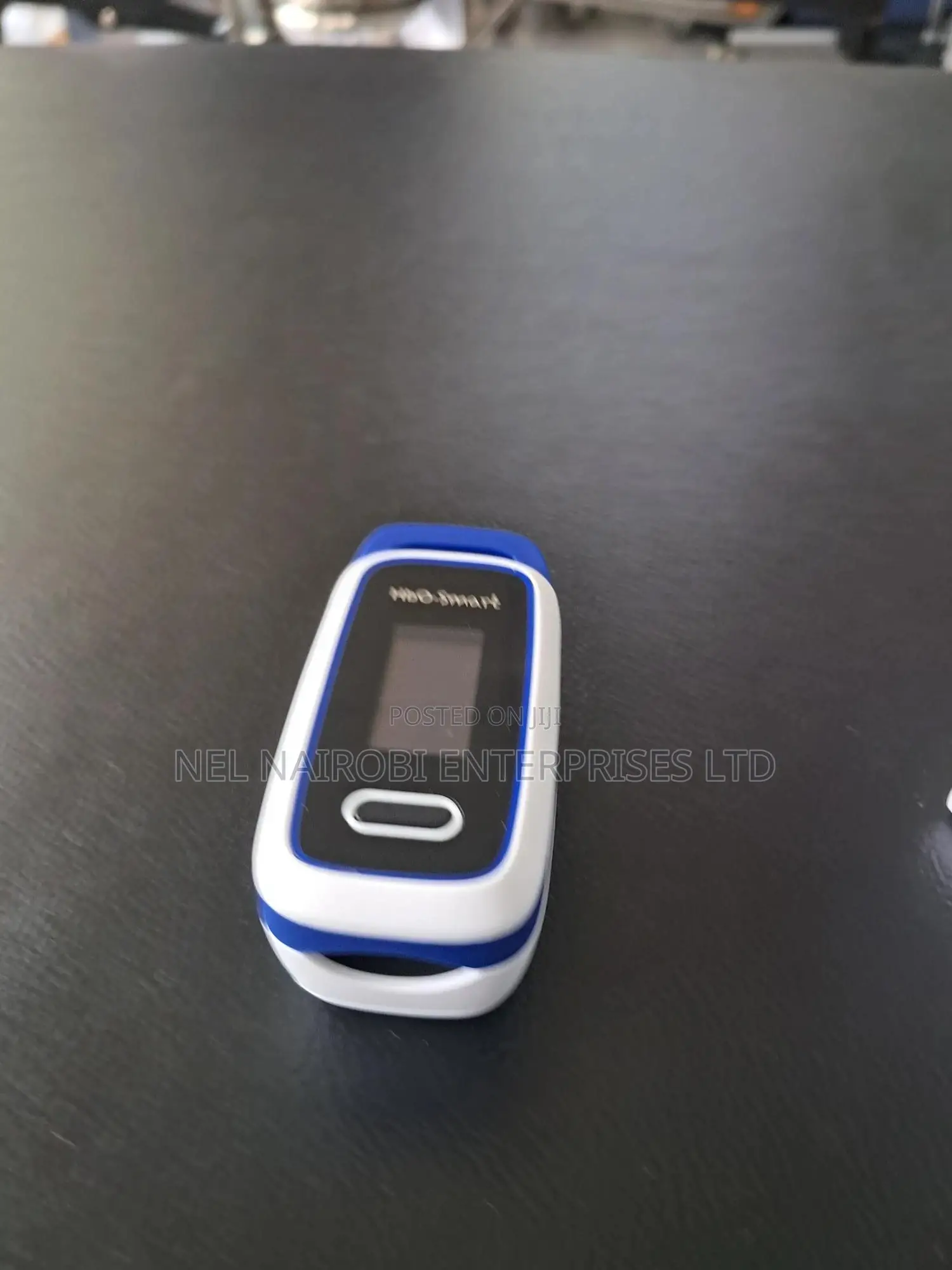 Fingertip Pulse Oximeter (Hbo-Smart)