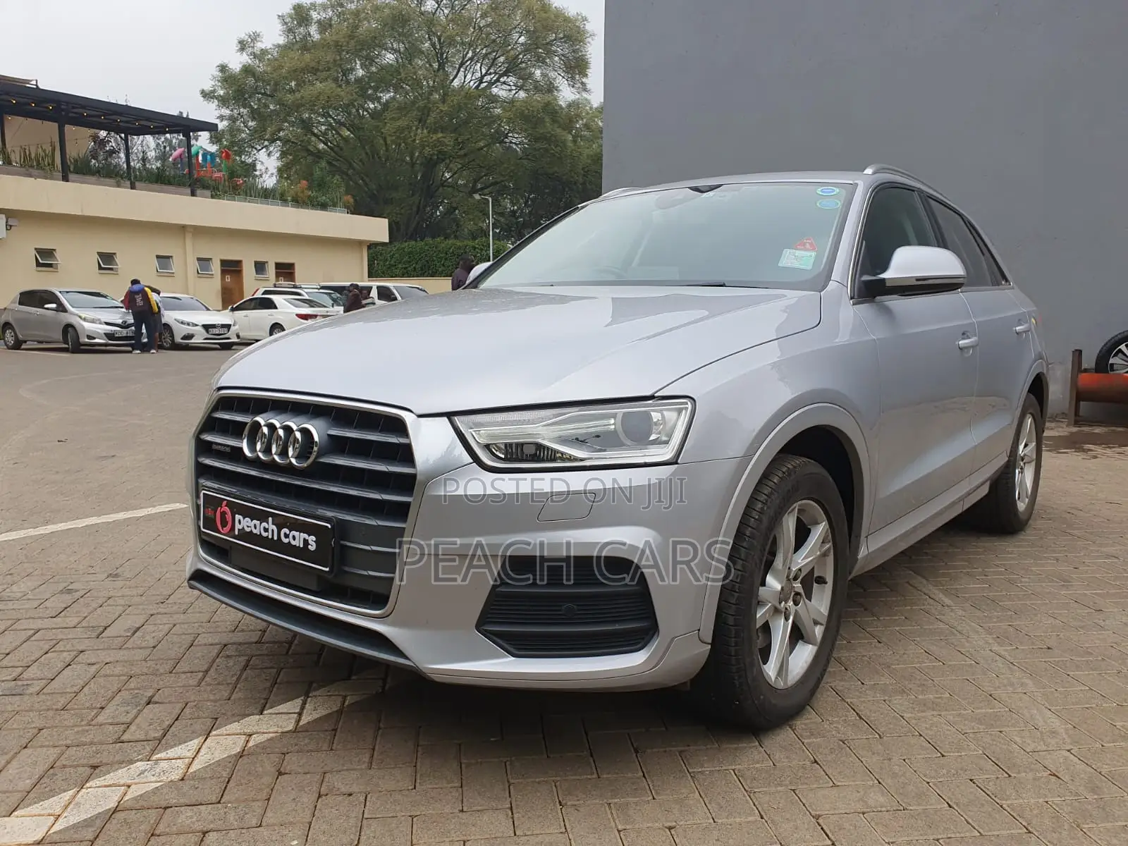 Audi Q3 2.0 TFSI 180hp 2016 Silver