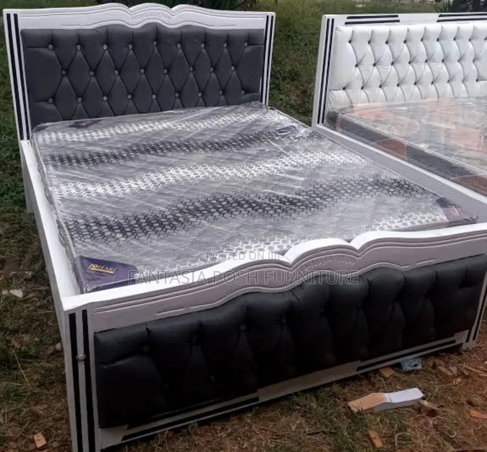 5x6 Curved Black Diamond Mocket Bed - Now Available