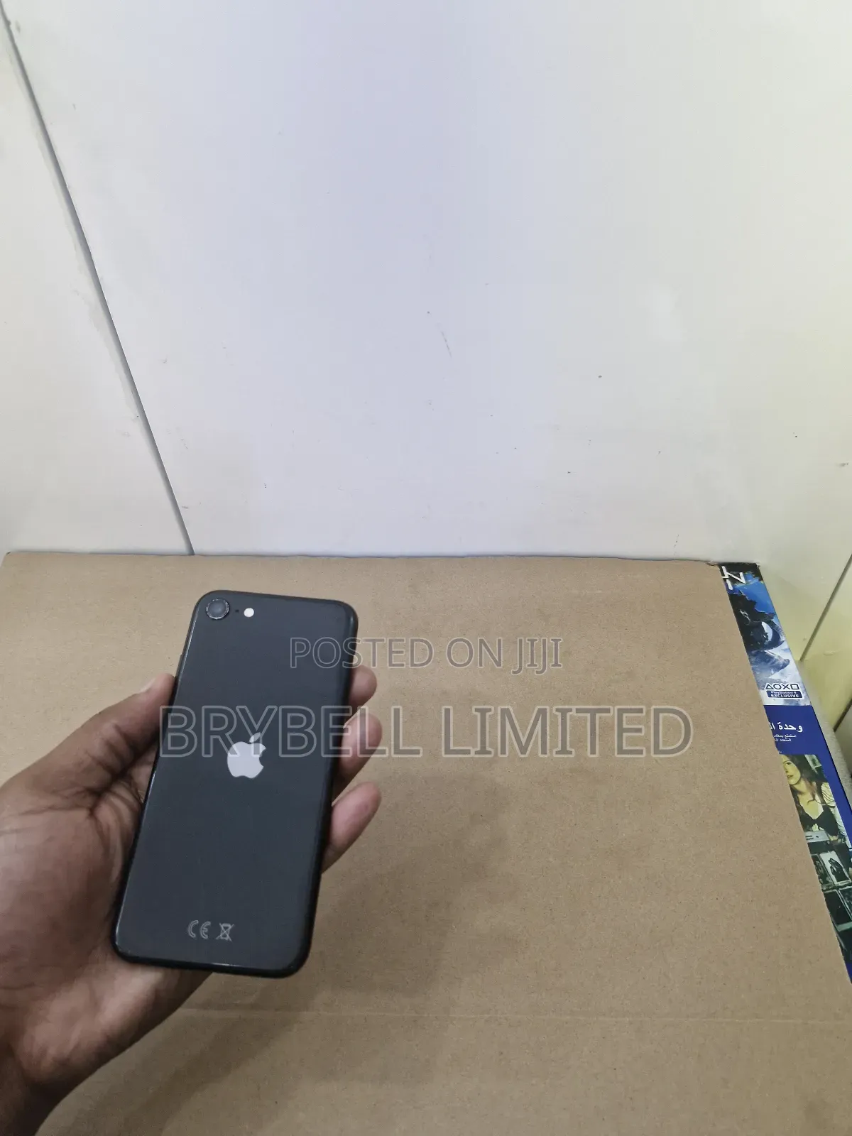 Apple iPhone SE 64 GB Black