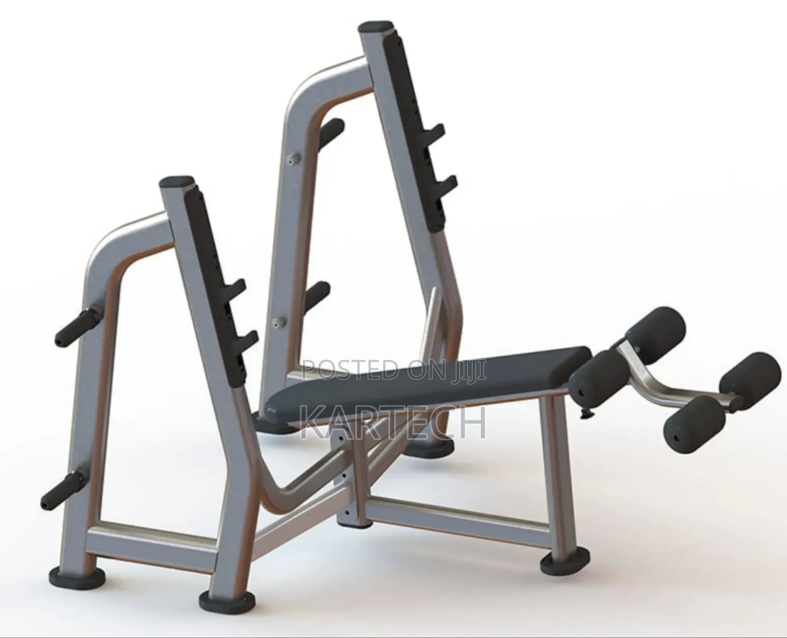Decline Bench Press Machine or a Free Weight Decline Bench