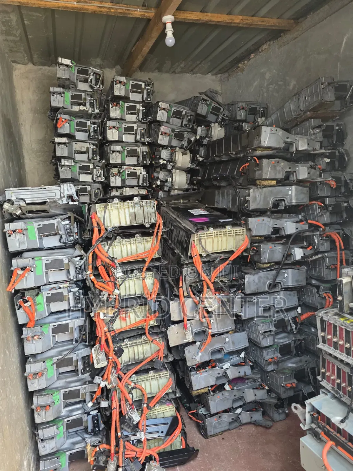 Hybrid Cars Batteries