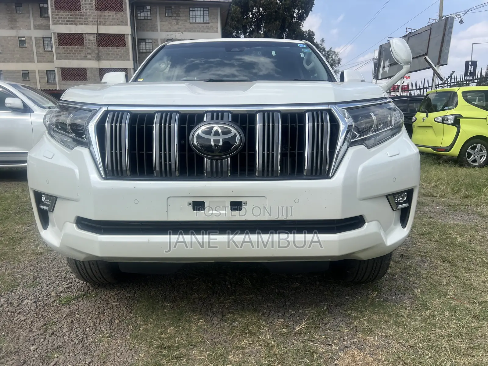 Toyota Land Cruiser Prado 2018 White