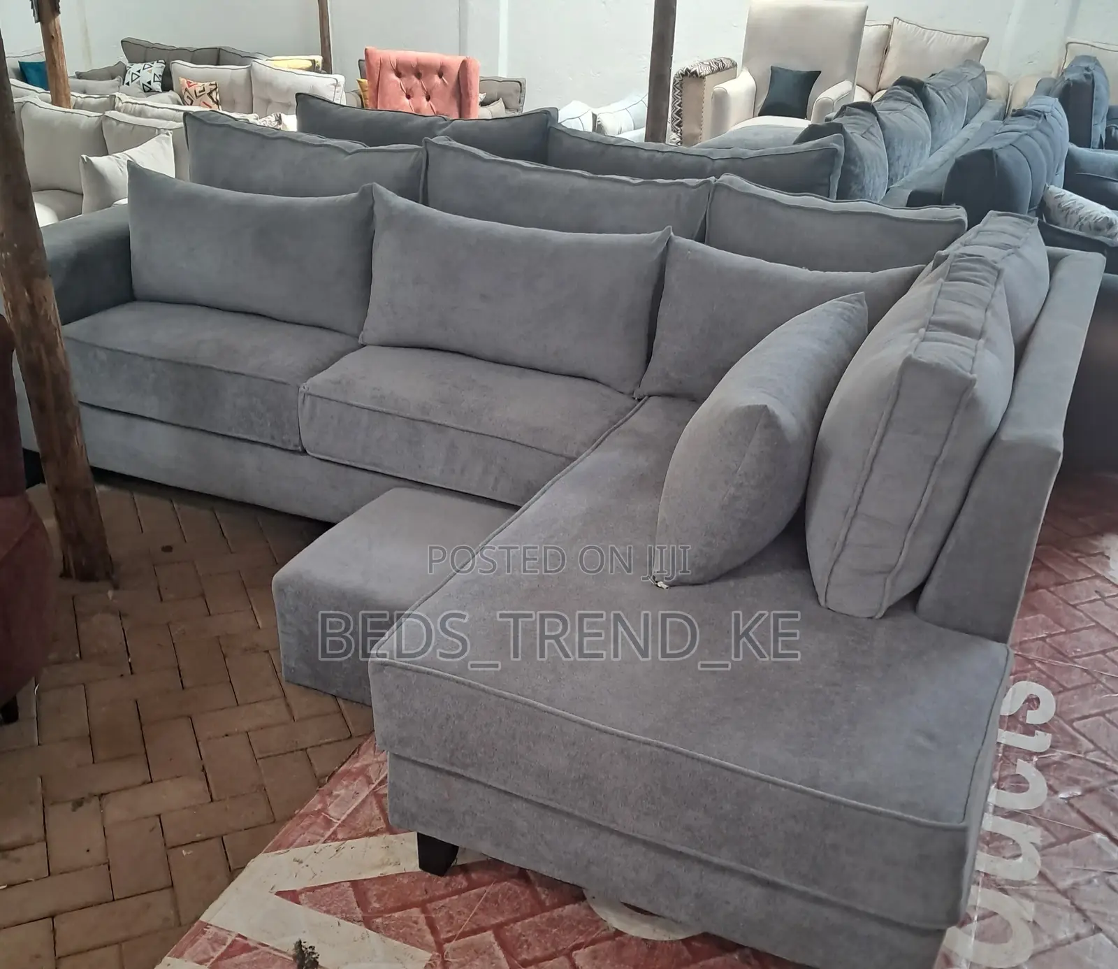 Elegant Stylish 6 Seater L Seat