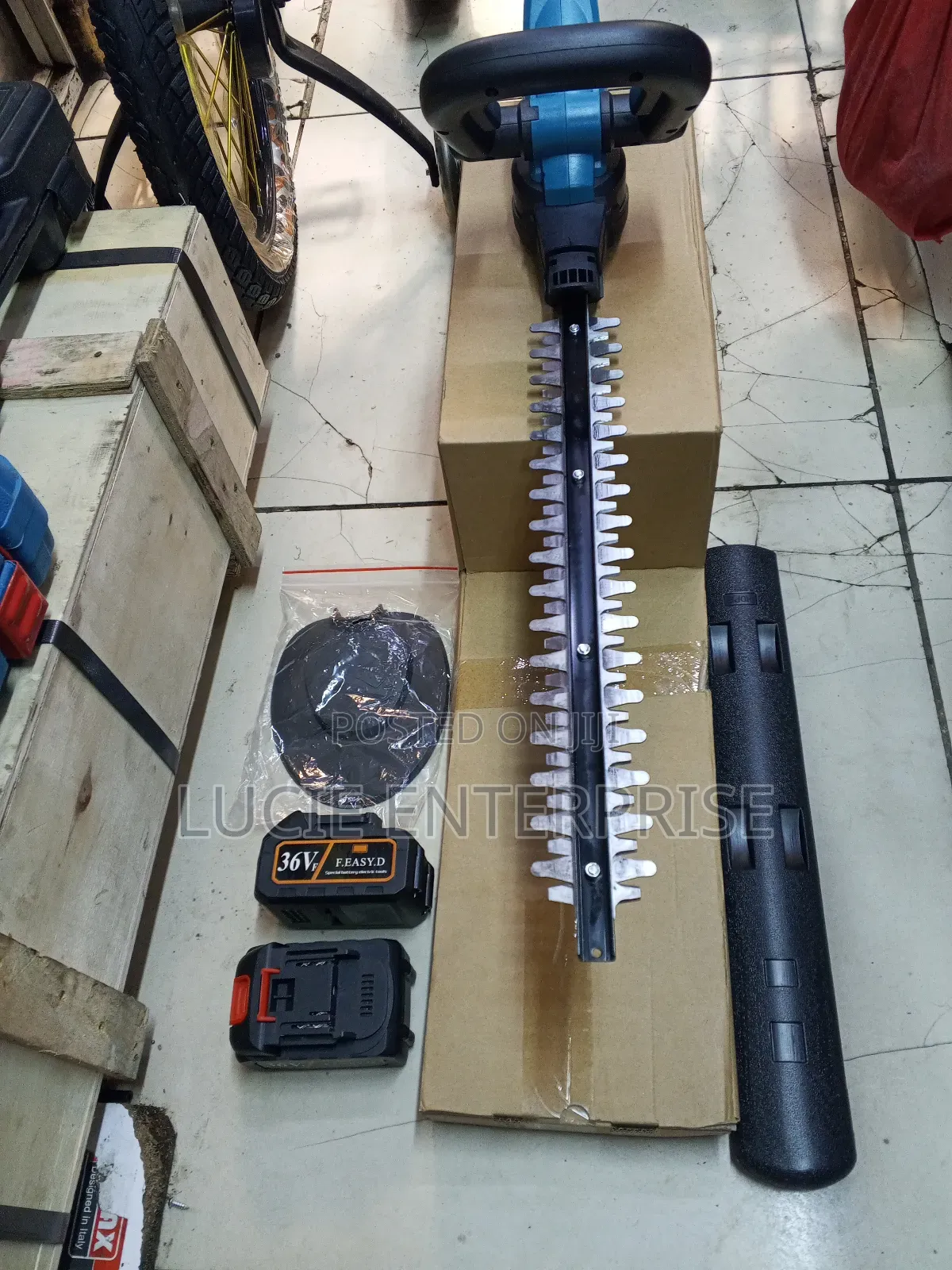 Hedge Trimmer Cordless