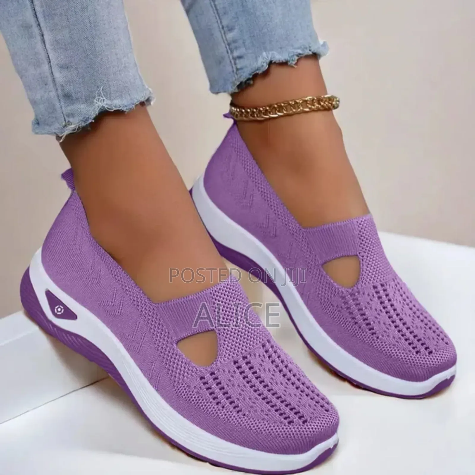 Ladies Breathable Shoes