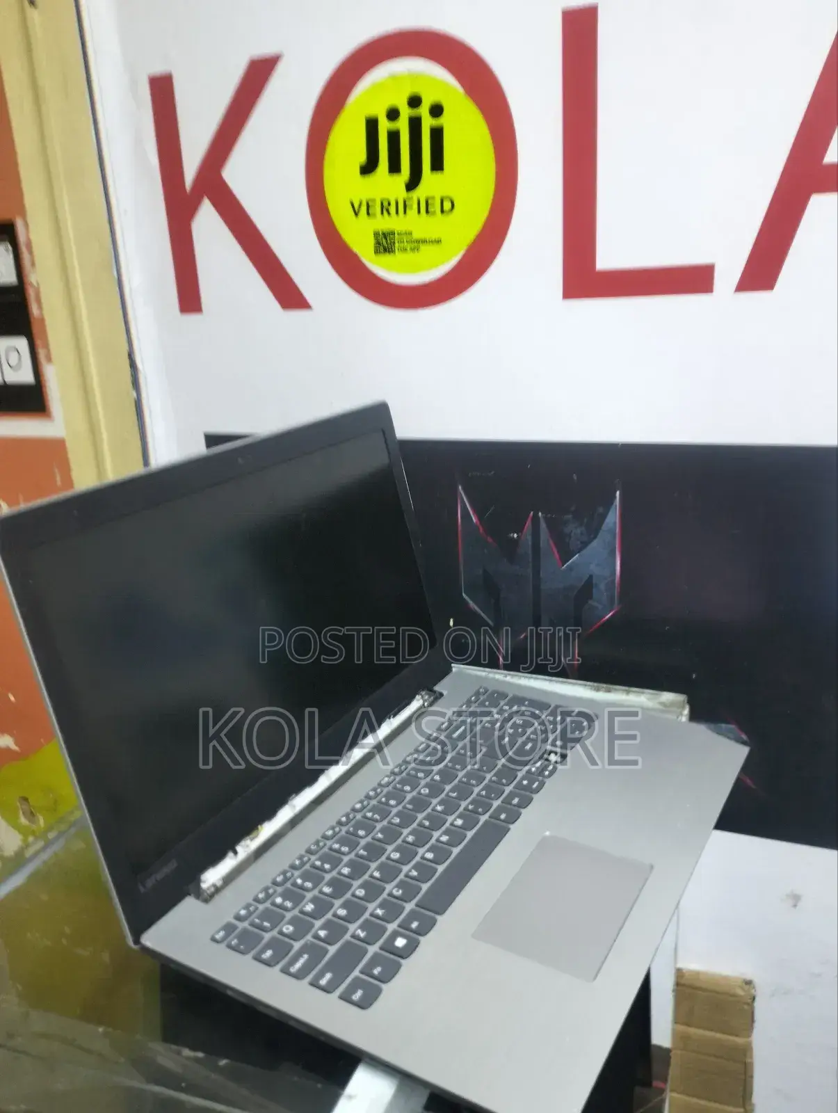 Laptop Lenovo IdeaPad 320 4GB Intel Core I3 HDD 500GB