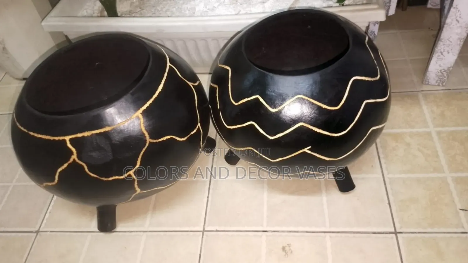 Black African Touch Calabash Decor