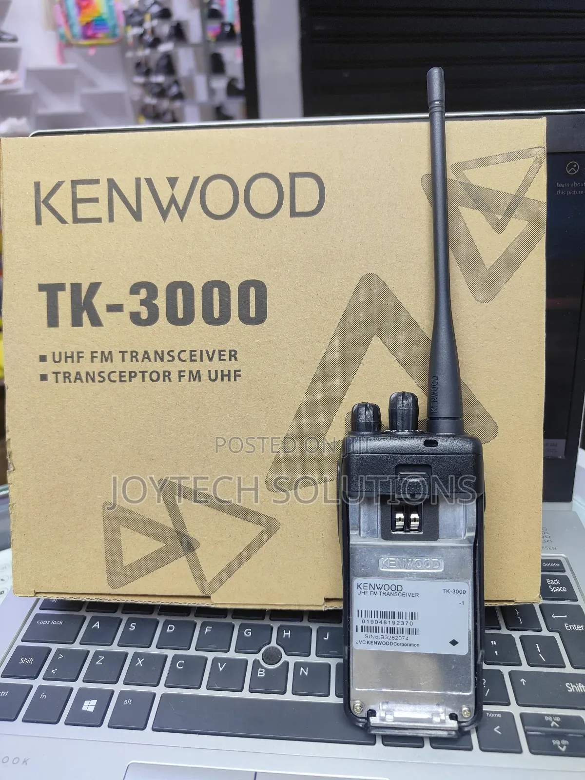 Kenwood Uhf Fm Transceiver Walkie Talkie Radio