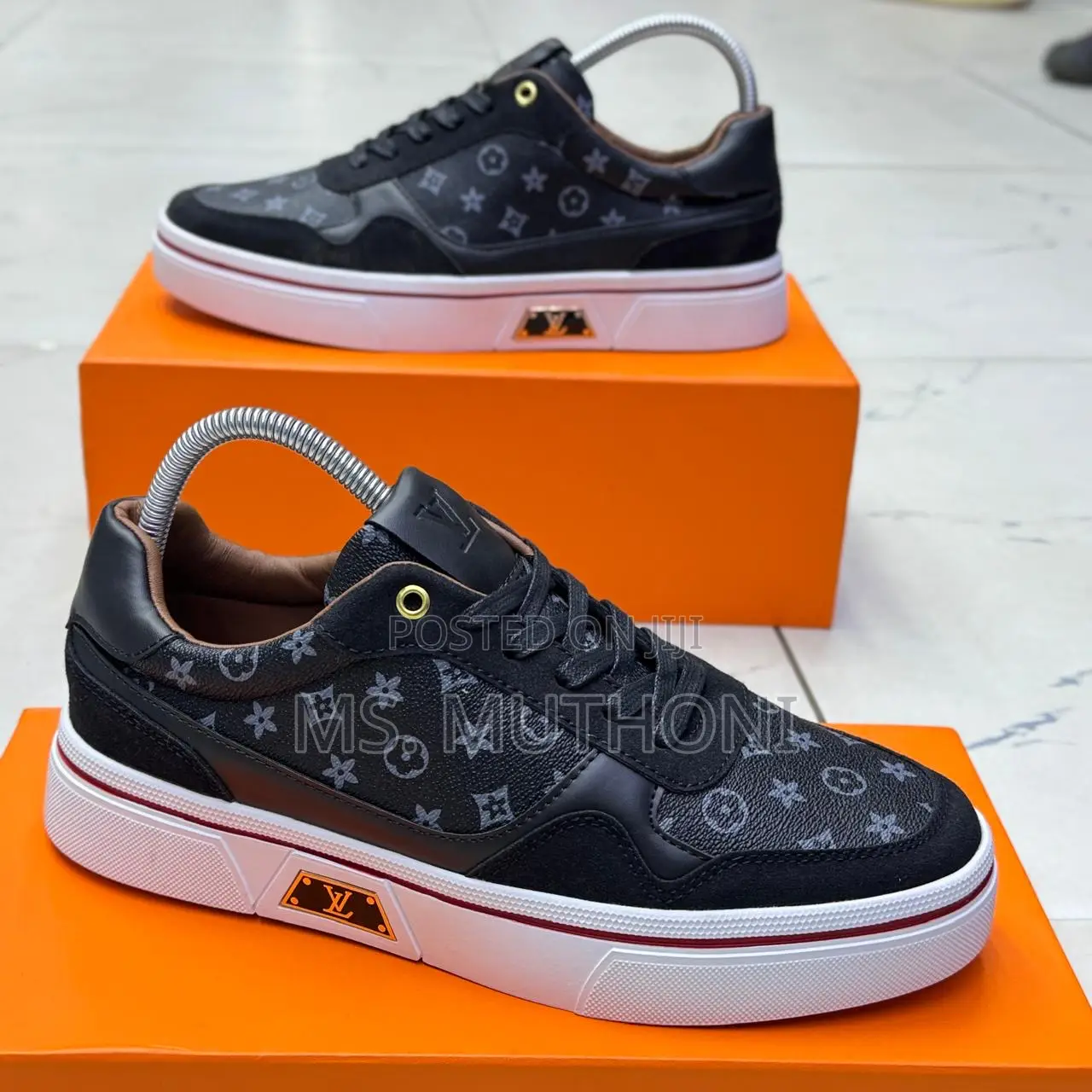 Louis Vuitton Inscribed Casual Wear Sneakers Size 40-45