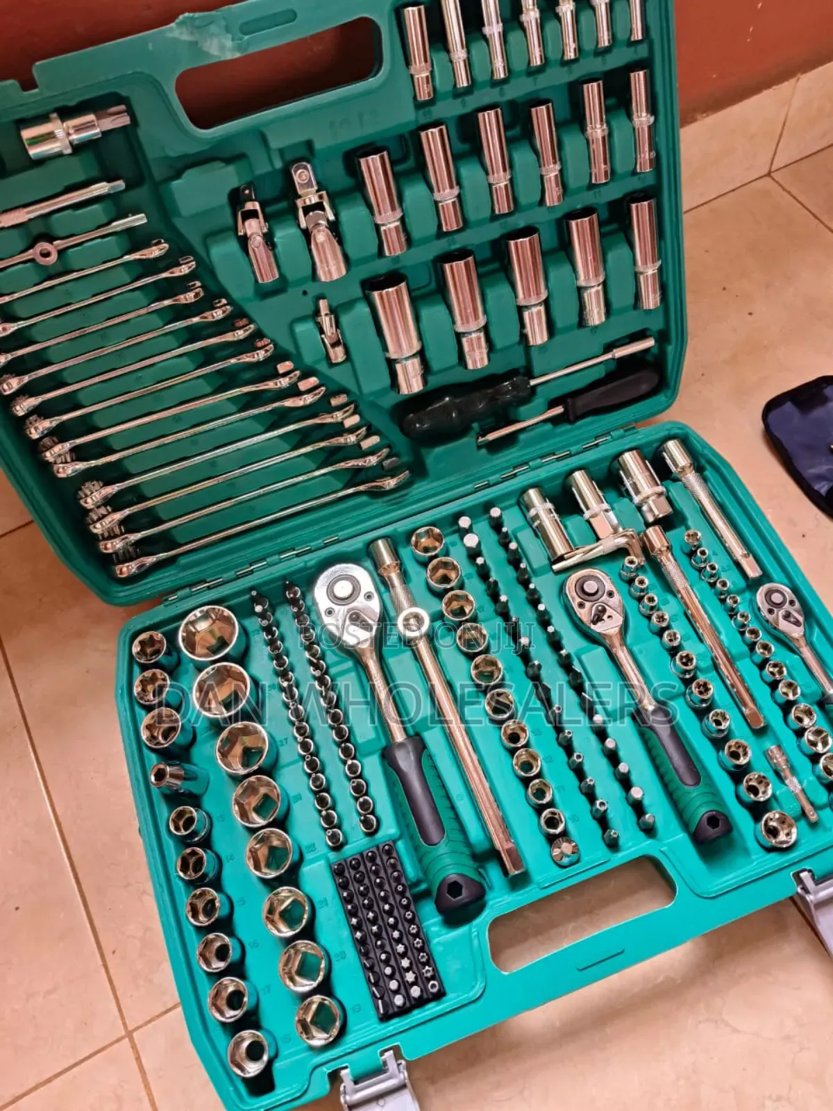 216pcs Mechanical Toolbox