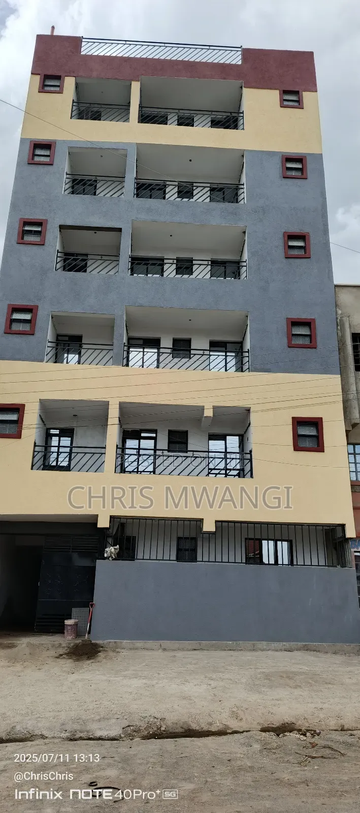 Furnished 2bdrm Block of Flats in Kamakis Street for sale